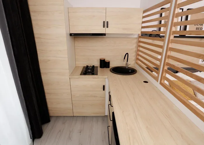 Modern & Cozy Studio With Balcony