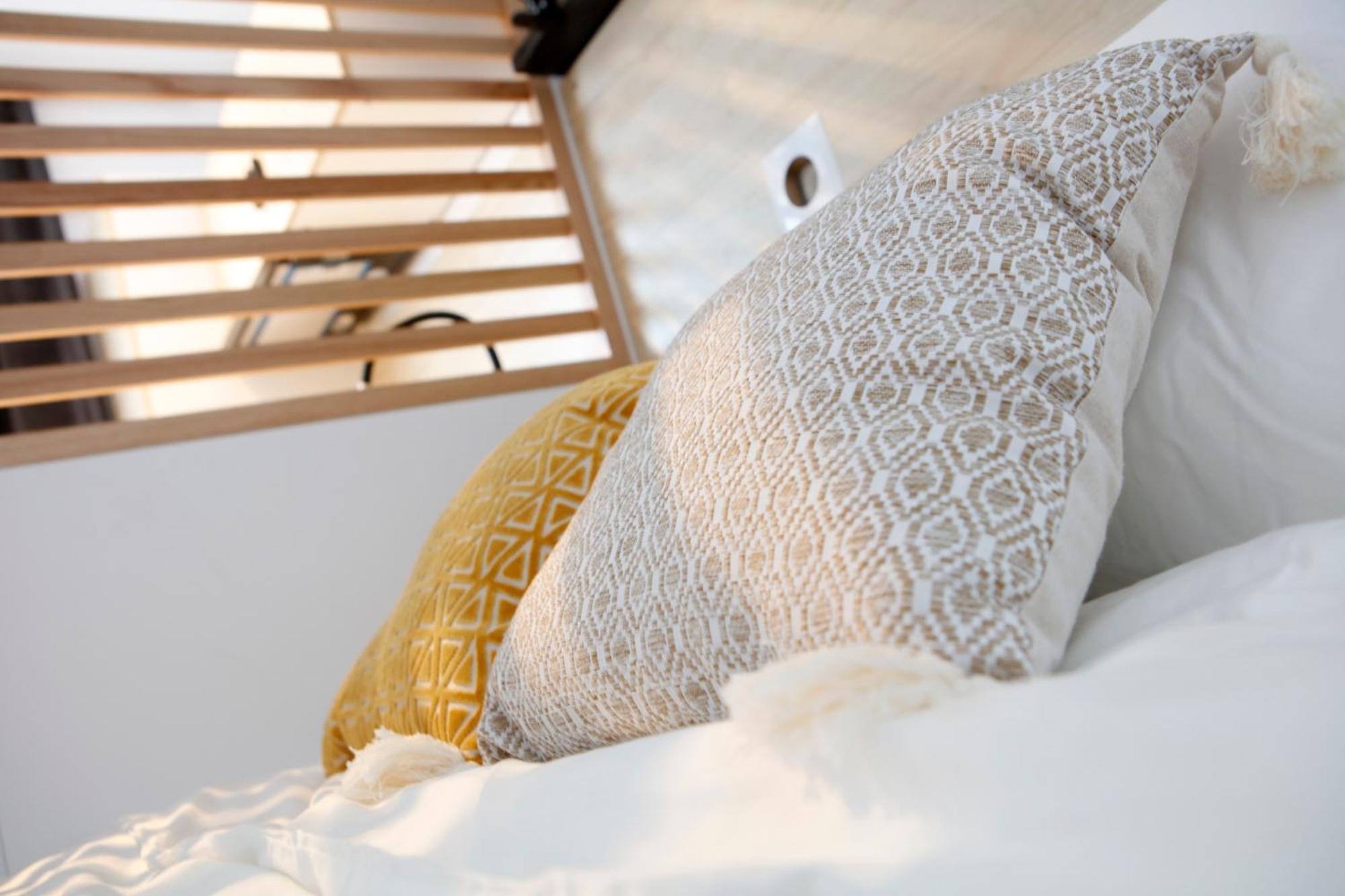 Modern & Cozy With Balcony 公寓 *